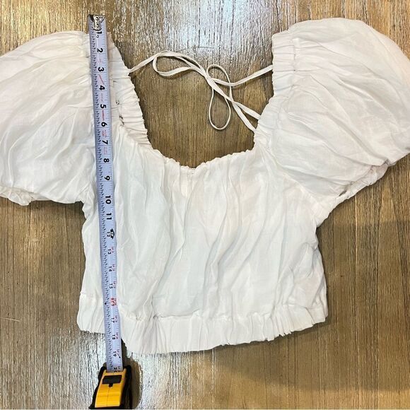 Frame Ruched Crop Puff Sleeve Blouse in Blanc‎ Size Medium - Picture 9 of 10